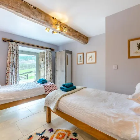 Holiday home Uptop Barn Chop Gate